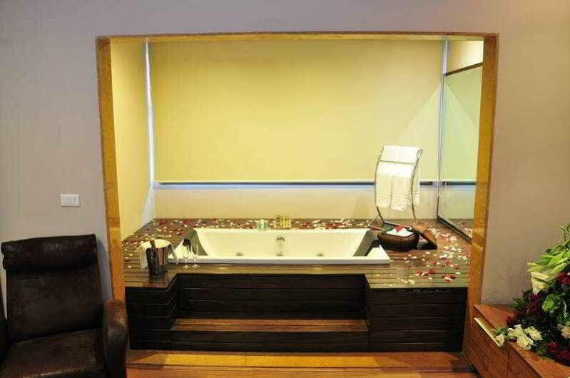 City Suite Hotel Beirut Hotel 4*
